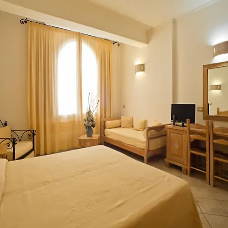 Ξενοδοχείο Libyssonis 3*